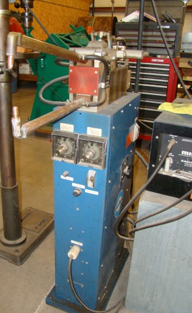 1234_used_miller_spot_welder